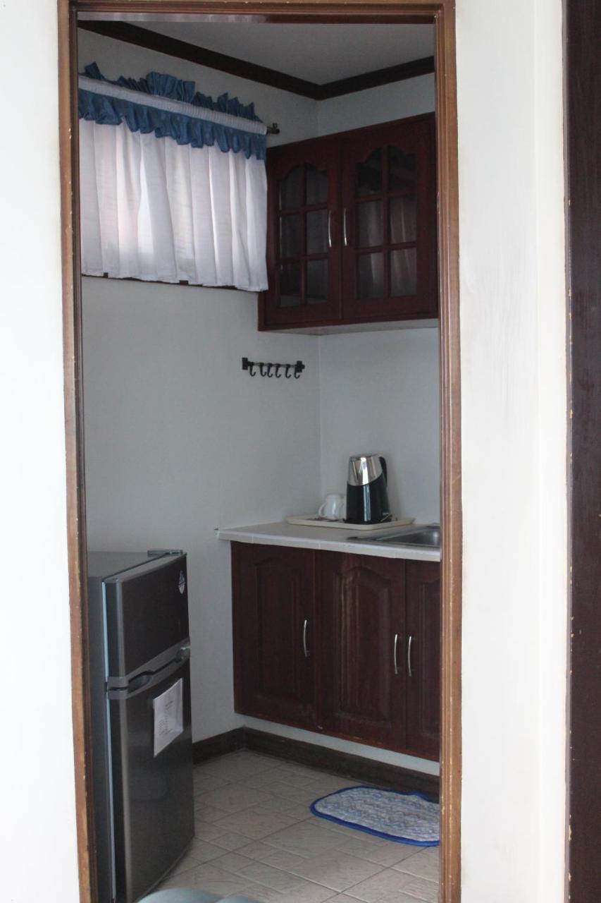 Nost Cottages Мактан Екстериор снимка