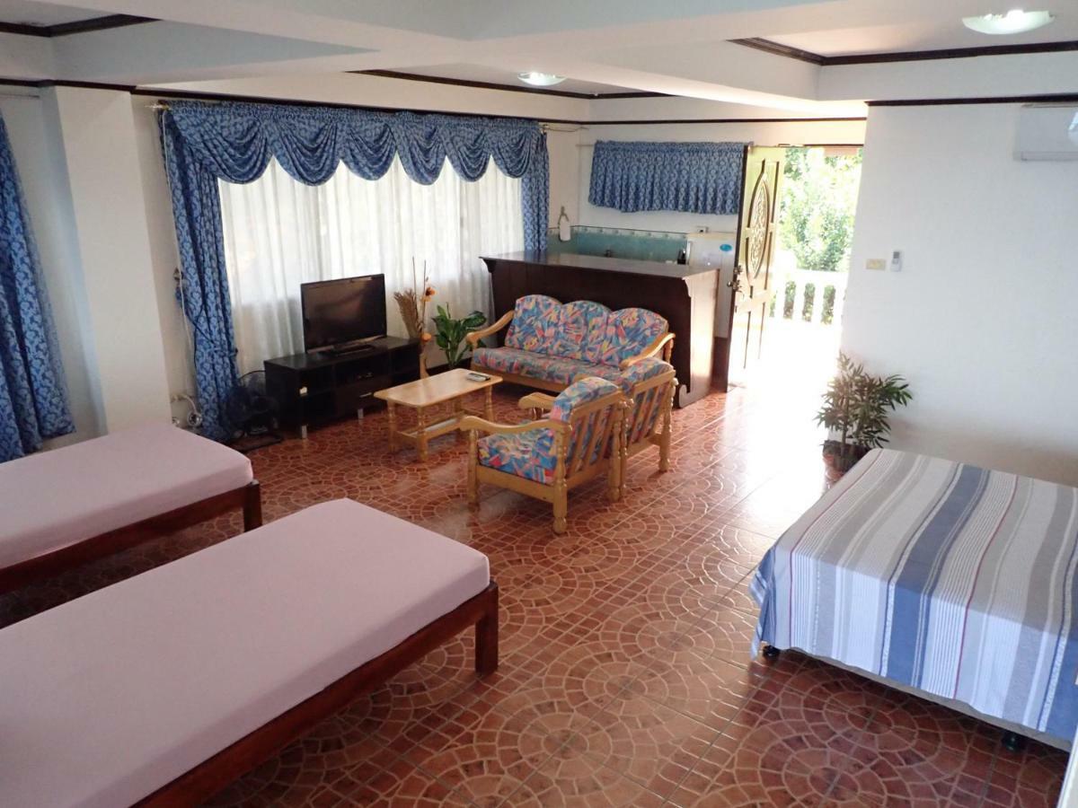 Nost Cottages Мактан Екстериор снимка